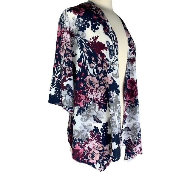 Purple Butterfly & Flower Open Cascading Front Kimono One Size Fits Most - Picture 2 of 6